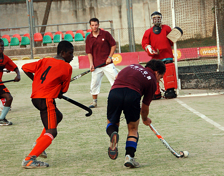 Play Hockey in Ghana