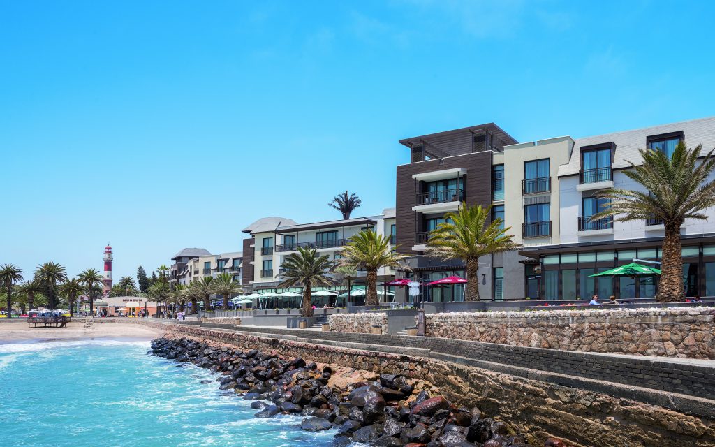 Namibia - 1552 - strand hotel - exterior