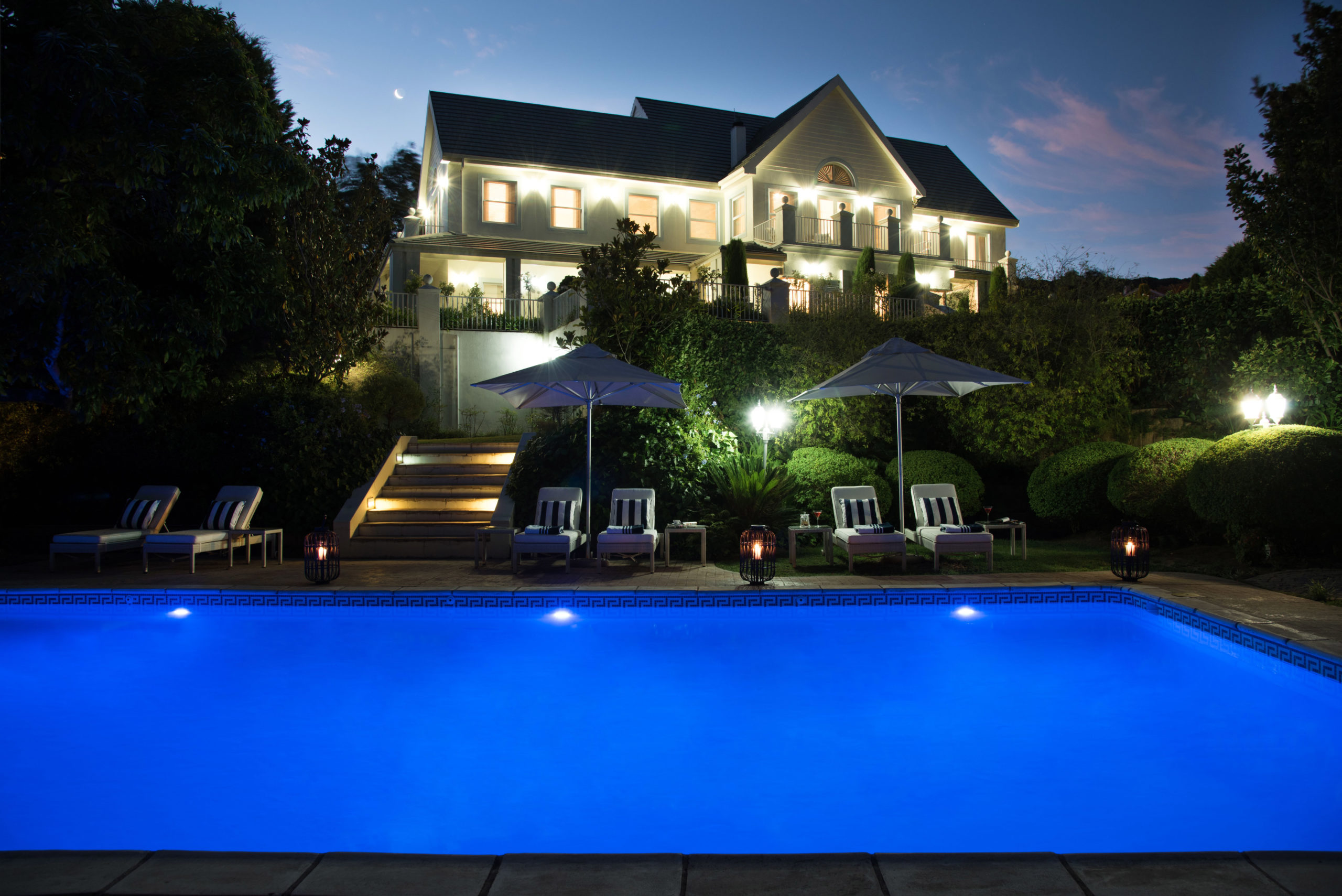 Light House-Pool