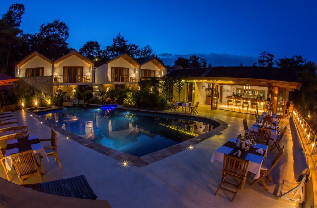 Rwanda - Kigali - 1568 - The Retreat by Heaven at night