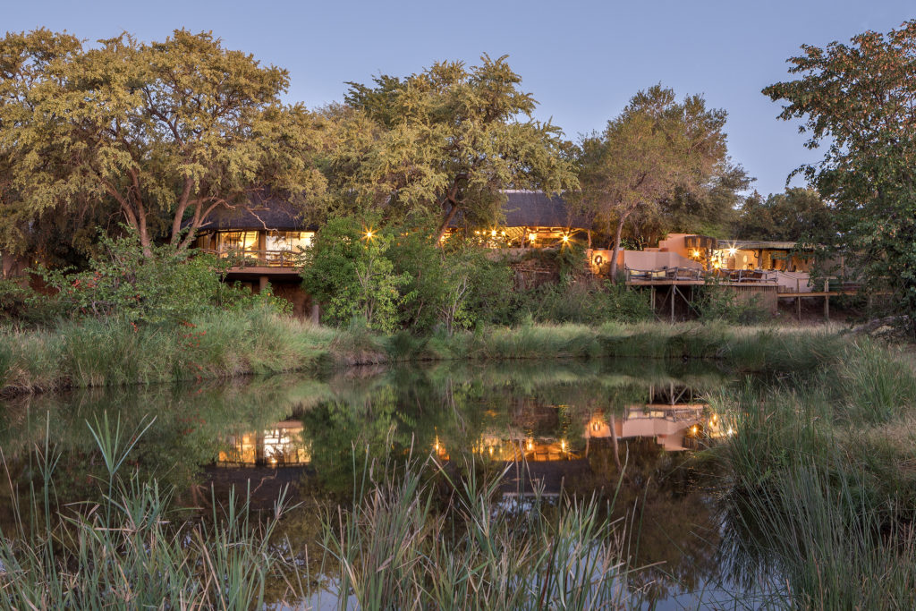 Botswana - Mashatu Game Reserve - 1553 - Mashatu Lodge view over the water