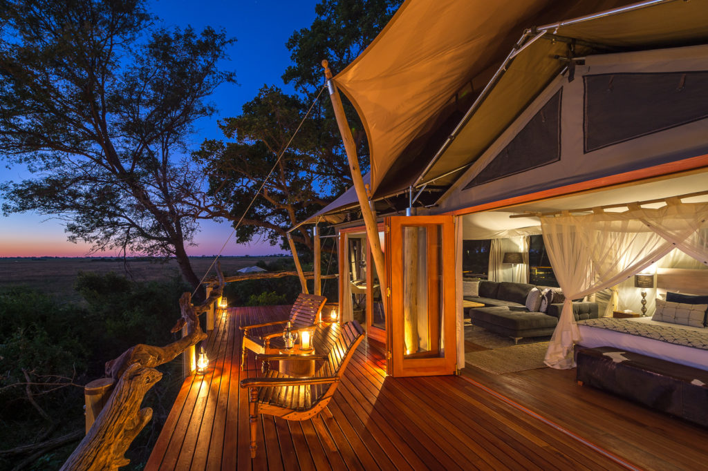 Botswana - Okavango Delta - 1553 - Kwetsani Decking at night