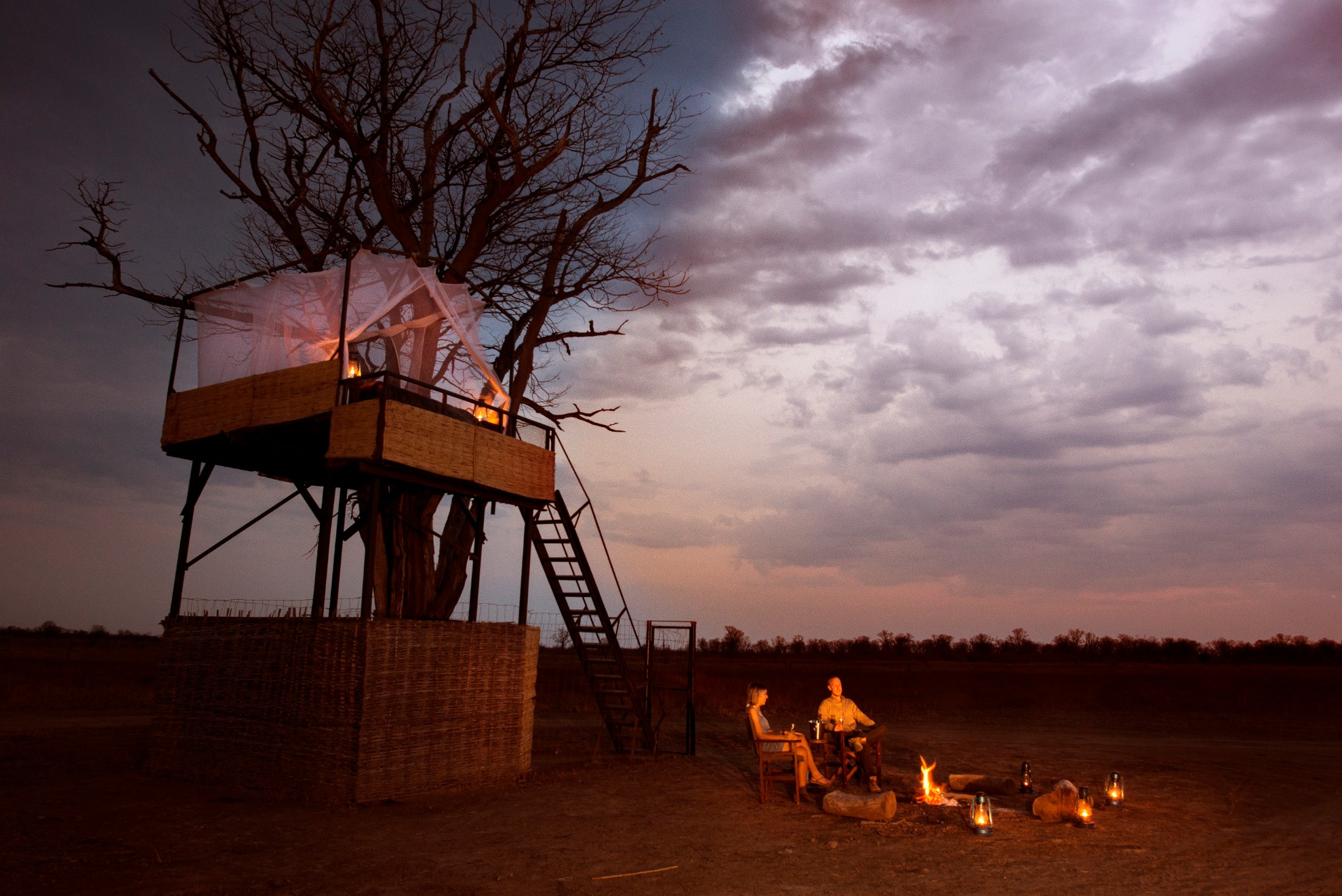 Mwamba Bush Camp South Luangwa National Park Zambia Numbu Star Bed Moonrise