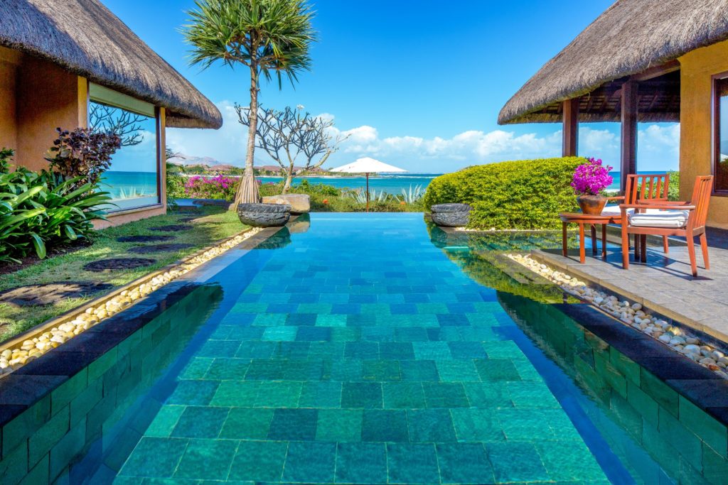 Mauritius - West Coast - 3996 - The Oberoi Mauritius plunge pool