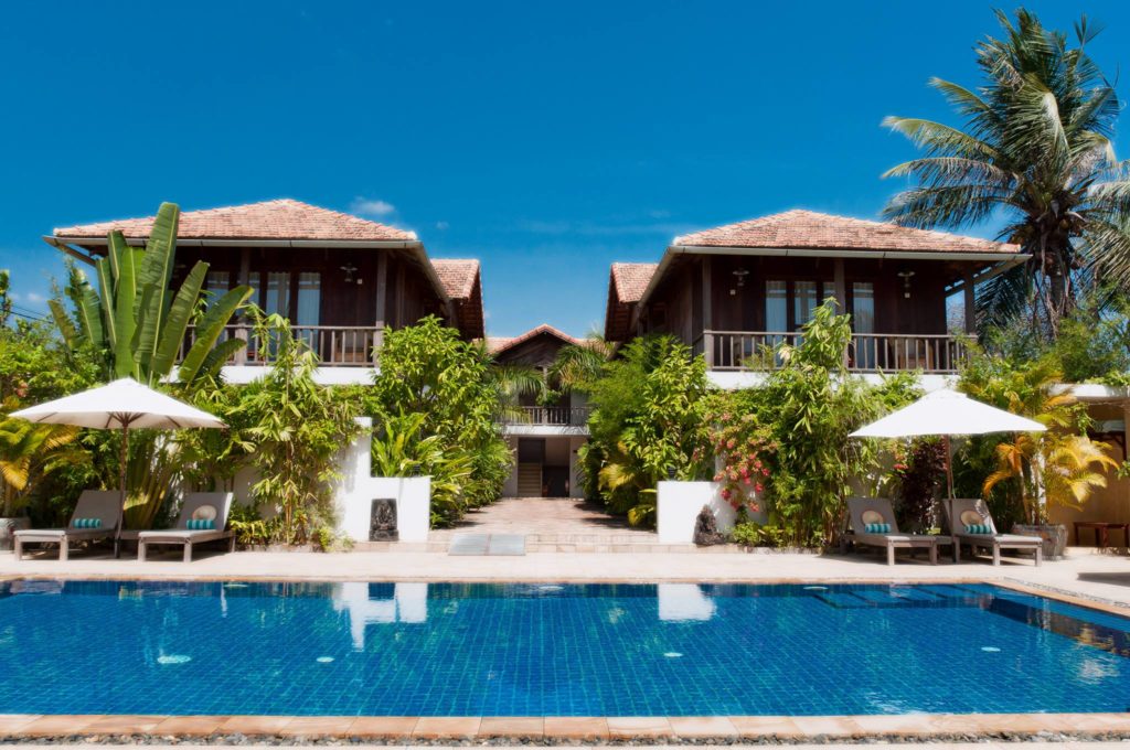 Cambodia - Battambang - 18260 - Bambu Resort - Poolside View