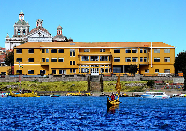 Bolivia - Copacabana - 1561 - River view of Hotel