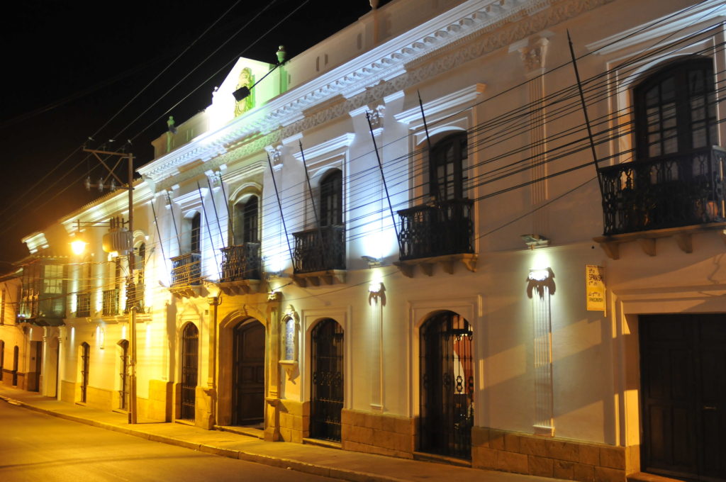 Bolivia - Sucre - 1561 - Hotel Parador Santa Maria Real front