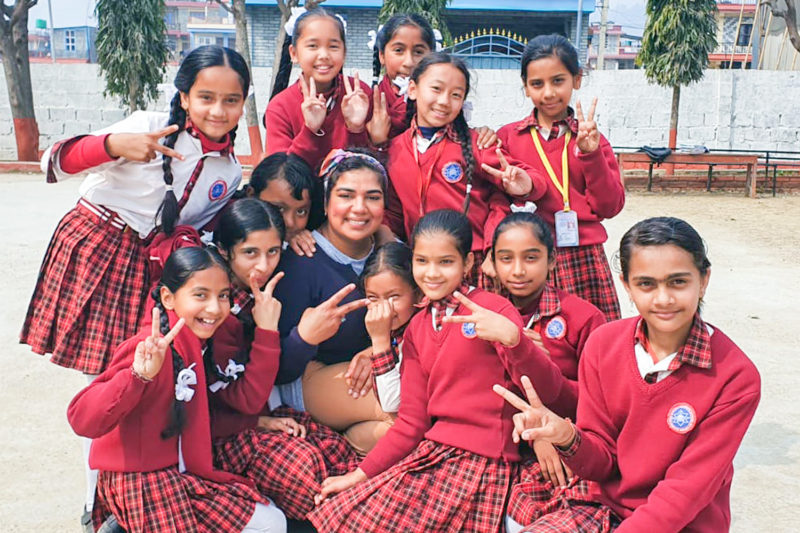 Volunteer Abroad on Teaching Project