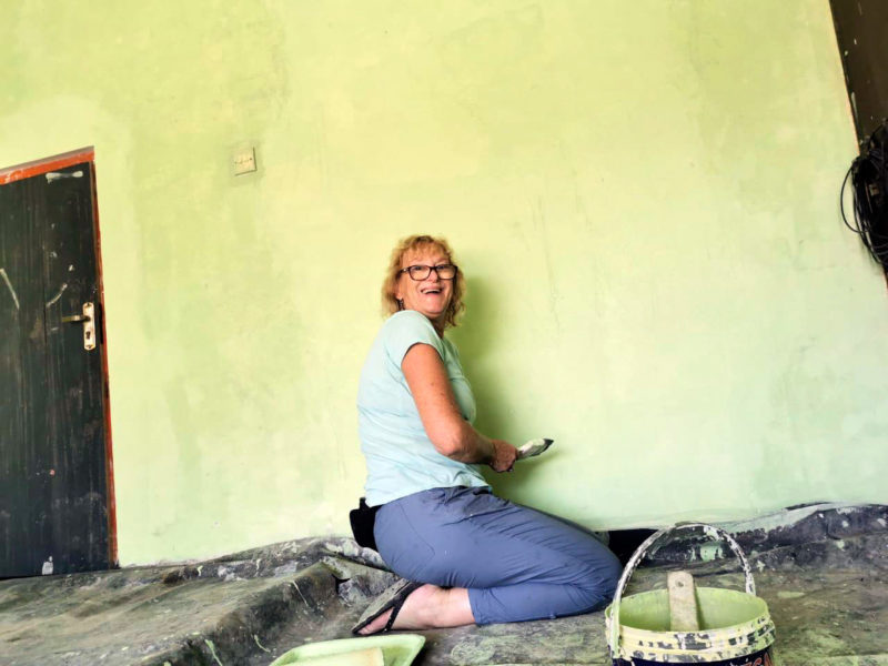 Painting Volunteer Project in Sri Lanka