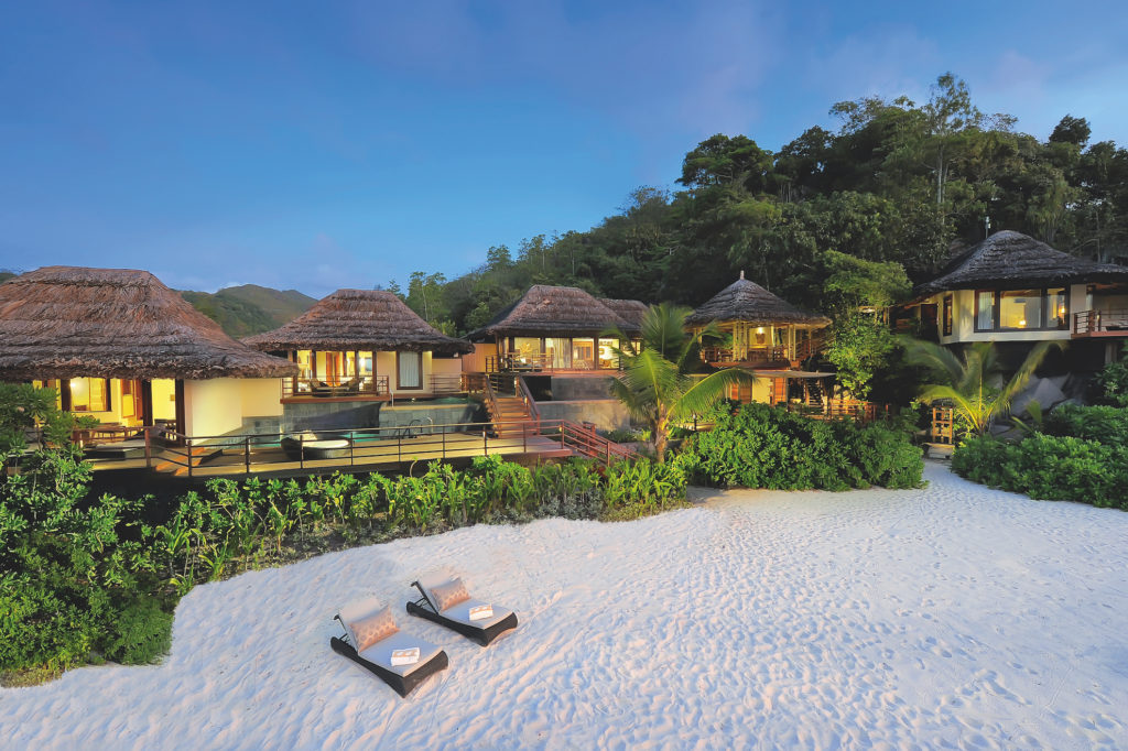 Seychelles - Praslin Island - 1554 - Constance Lemuria Resort beach