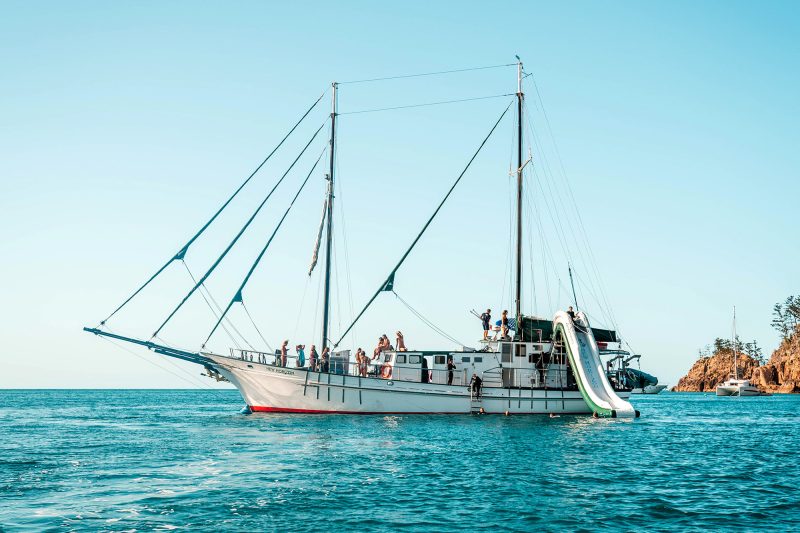 Whitsunday boat cruise with young people having fun
